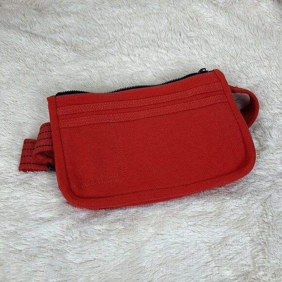 N.I.C.E. Pack red duck canvas crossbody - Picture 1 of 4